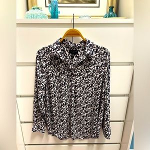 Banana Republic boyfriend fit shirt top blouse - Medium